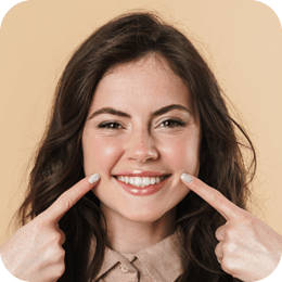 Zahnaufhellung-Langen-strahlendes-Laecheln